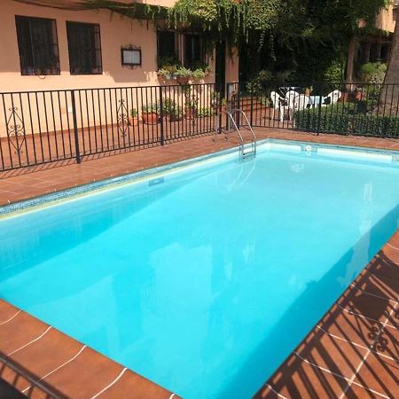 Tuguest Alhacaba Apartment - Free Parking 格拉纳达 外观 照片