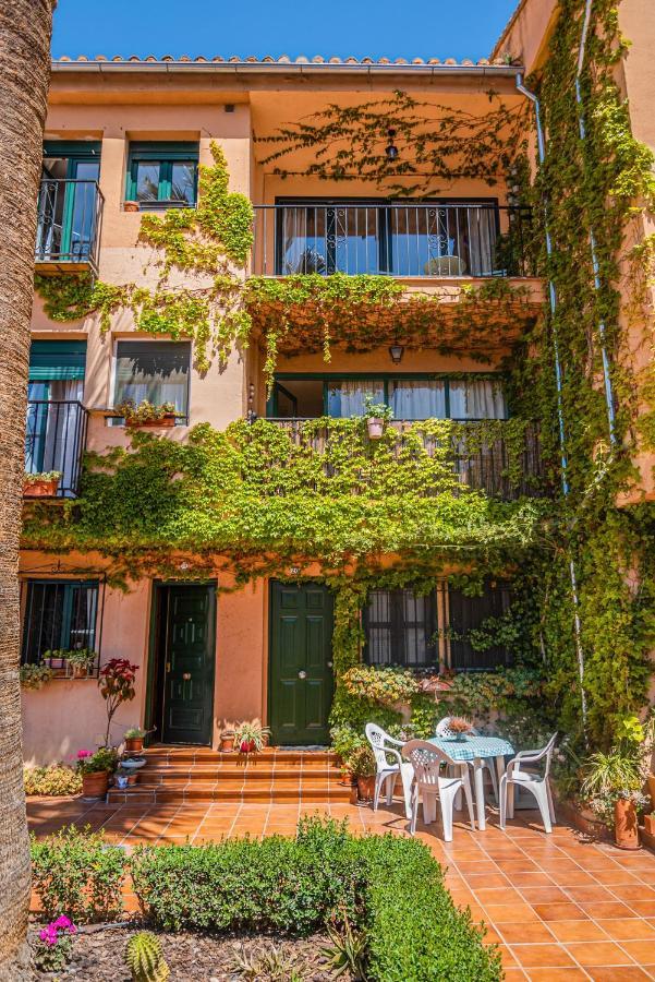 Tuguest Alhacaba Apartment - Free Parking 格拉纳达 外观 照片