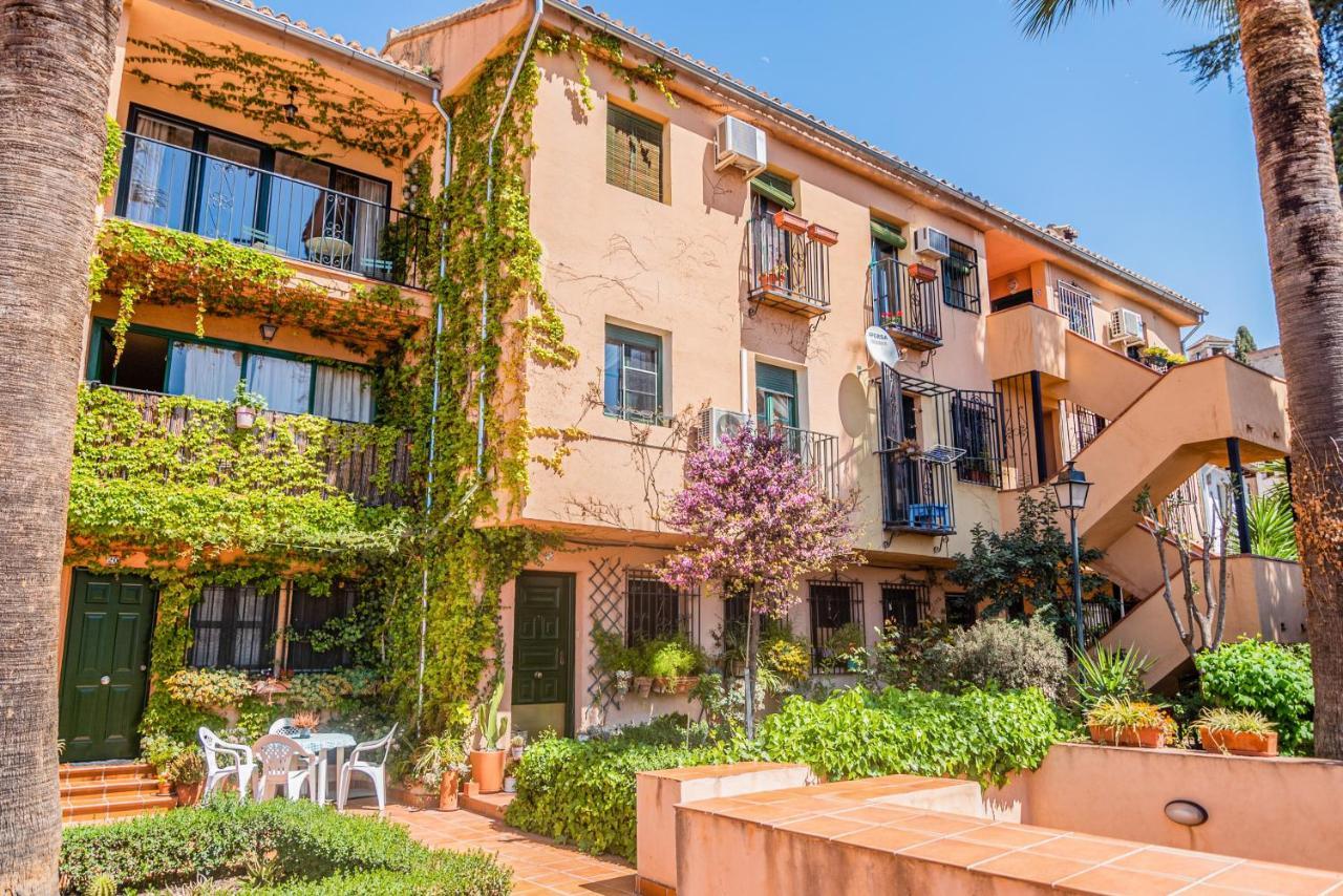 Tuguest Alhacaba Apartment - Free Parking 格拉纳达 外观 照片