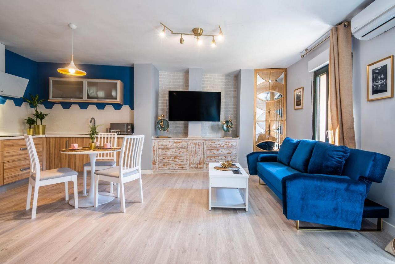 Tuguest Alhacaba Apartment - Free Parking 格拉纳达 外观 照片